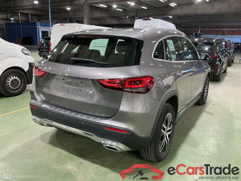 MERCEDES-BENZ GLA 2.0 GLA 180 D DCT BUSINESS SOLUTION #4