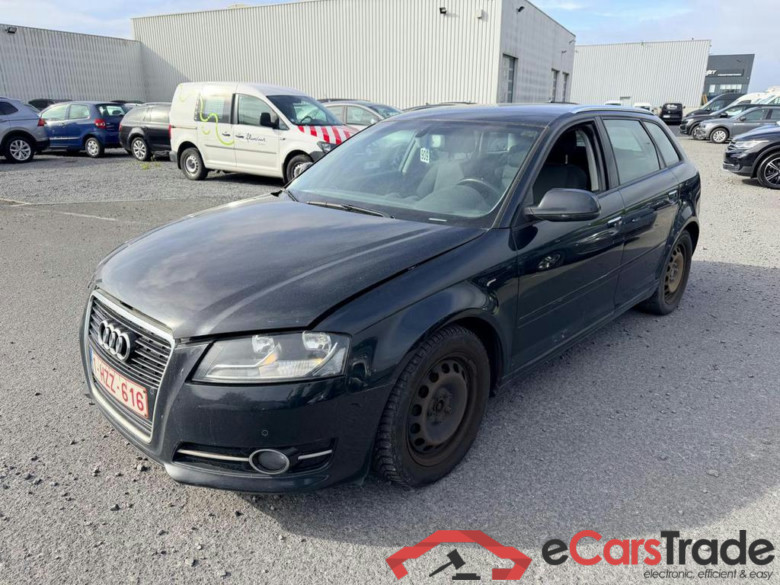 AUDI A3 Sportback 1.6 TDi e Attraction Start/Stop DPF #1