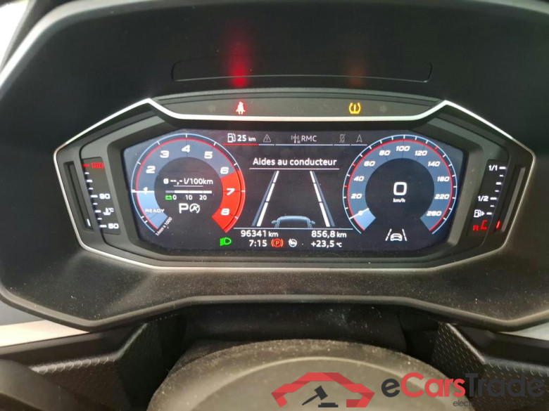 A1 Sportback 25 TFSI Design Luxe 1.0 TFSI 95CV BVA7 E6dT #6