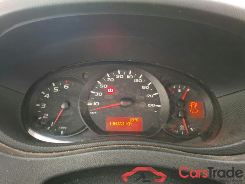 RENAULT Master / 2014 / 4P / Fourgon tôlé &FG GCf Trac F2800 L1H1 dCi 110 S&S Euro6 #6