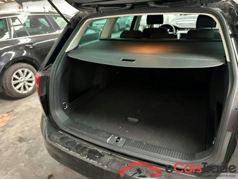 VOLKSWAGEN Passat SW 1.5 TSI ACT Comfortline Bus. OPF (EU6.2) #4