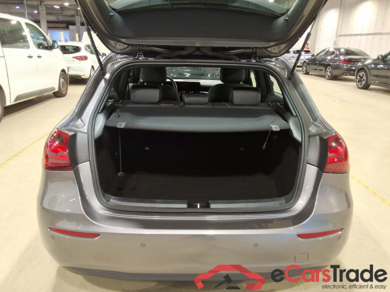 MERCEDES-BENZ A-CLASS 2.0 A 180 D BUSINESS LINE DCT #3