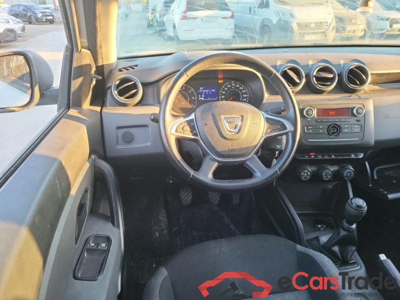 DACIA Duster / 2018 / 5P / todoterreno Essential Blue dCi 85kW (115CV) 4X4 #3