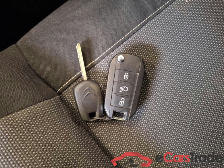 CITROEN C3 AIRCROSS / 2017 / 5P / SUV BLUEHDI 120 SeS SHINE EAT6 #6