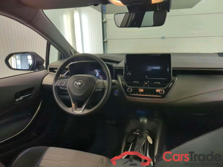 TOYOTA Corolla Touring Sports 2.0 Hybrid Executive #3