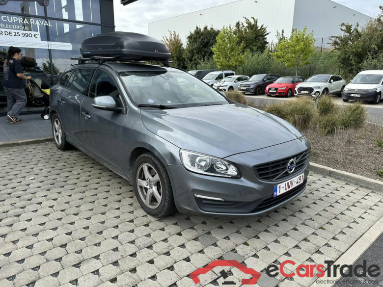 VOLVO V60 1.5 T2 Kinetic Geartronic #2