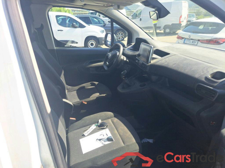 PEUGEOT Partner / 2018 / 4P / furgón derivado de turismo Premium Standard 600kg BlueHDi 73kW (AC) #6