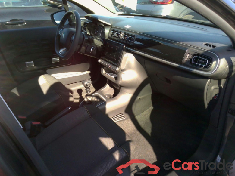 Citroen C3 Shine PureTech 110 S&S BVM6 #3