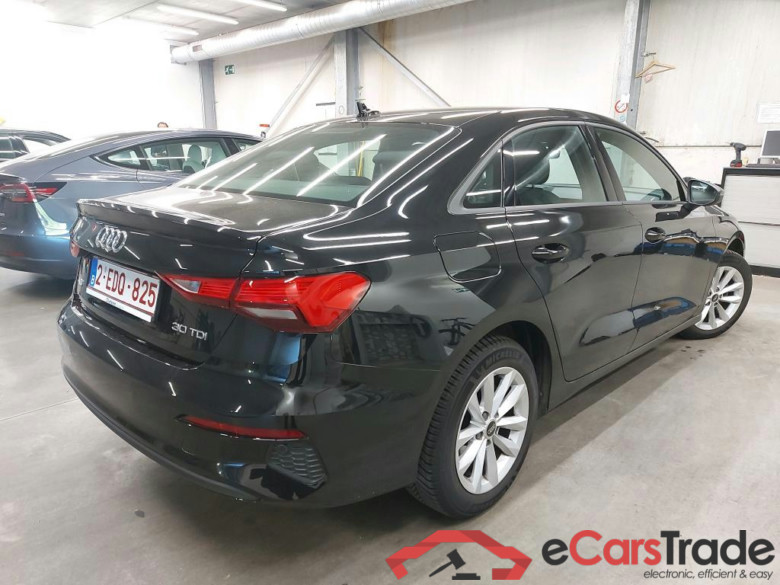 AUDI - AUD A3 BERLINE 30 TDi 116PK Attraction Pack Business #2