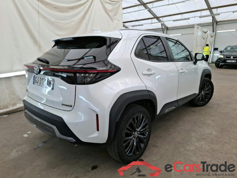 TOYOTA Yaris Cross Hybride / 2021 / 5P / SUV 1.5 HYBRID 116H TRAIL AUTO #3