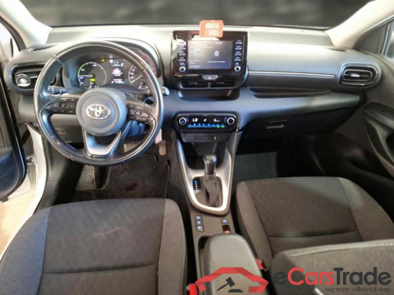 TOYOTA YARIS / 2020 / 5P / BERLINA HYBRID BUSINESS MY20 #3