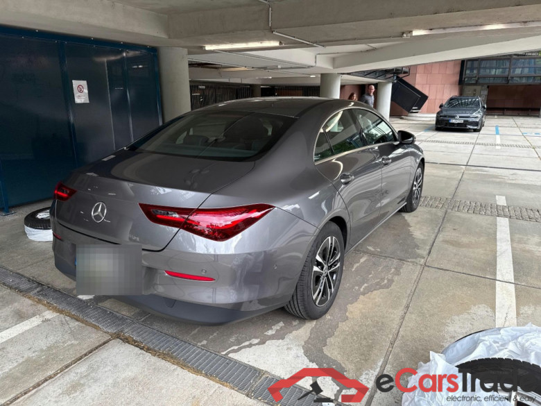 MERCEDES-BENZ CLA Coupe Diesel 200 d 8G-DCT Entry 4d 110kW #2