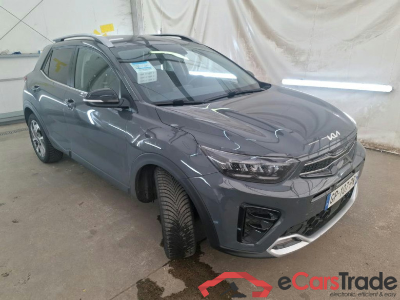 KIA Stonic / 2020 / 5P / SUV 1.0 T-GDI 120 MHEV GT LINE PREMIUM DCT7 #4