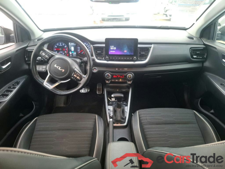 KIA Stonic / 2020 / 5P / SUV 1.0 T-GDI 120 MHEV GT LINE PREMIUM DCT7 #5