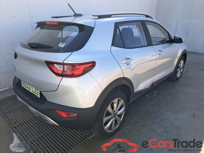 KIA Stonic / 2017 / 5P / todoterreno 1.0 T-GDi 74kW MHEV iMT Concept Plus(SL)(SP) #2