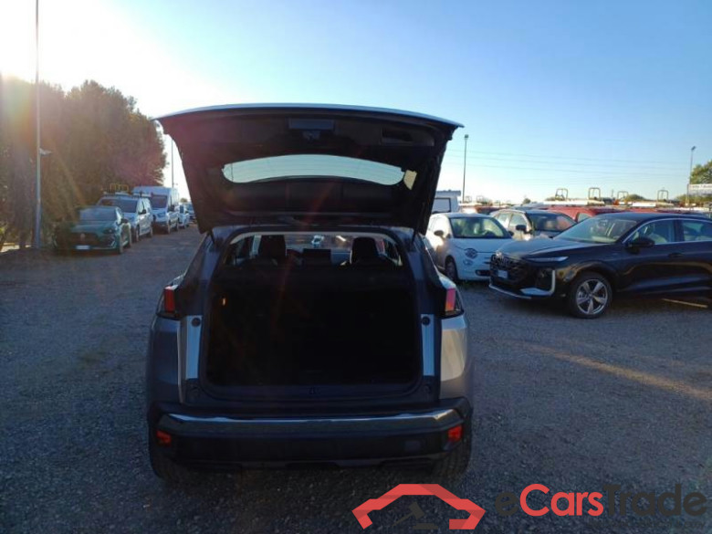 PEUGEOT 3008 / 2020 / 5P / SUV BLUEHDI 130 EAT8 SeS ALLURE #5