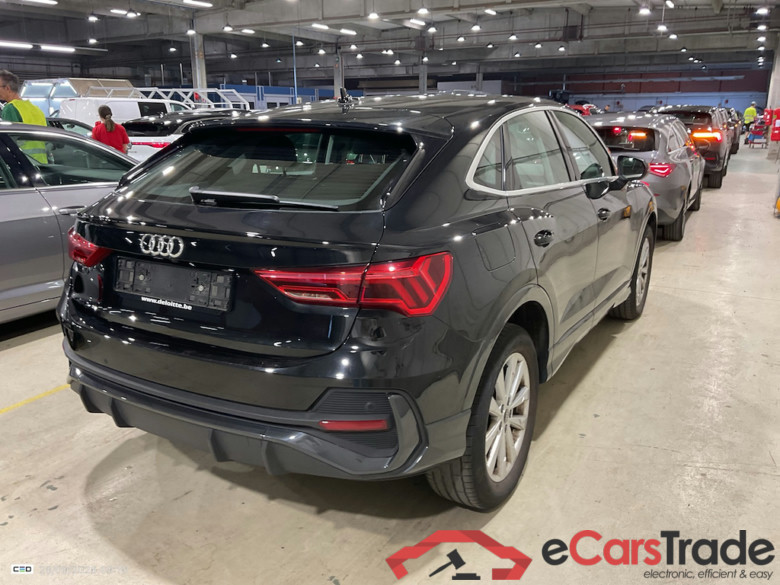 AUDI Q3 Sportback 1.4 45 TFSI E S TRONIC #4