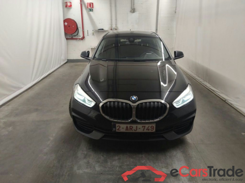 BMW 1 Reeks Hatch 116dA (85 kW) 5d #5