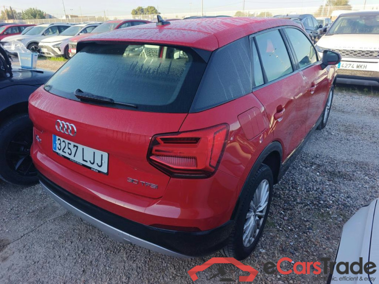 AUDI Q2 / 2016 / 5P / todoterreno Design 30 TFSI 85kW (116CV) #2
