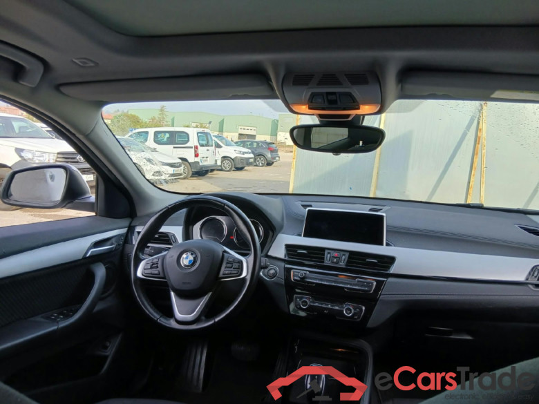 BMW X2 / 2017 / 5P / todoterreno sDrive18i (CX) #3
