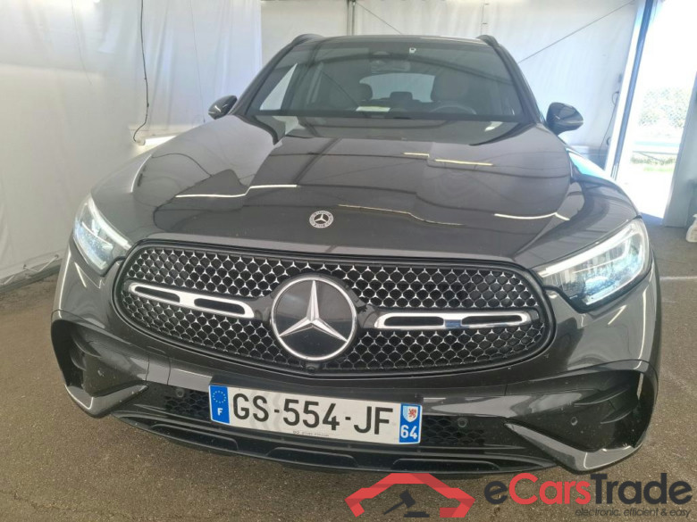 MERCEDES-BENZ GLC / 2022 / 5P / SUV GLC 300 e AMG Line 4MATIC #2