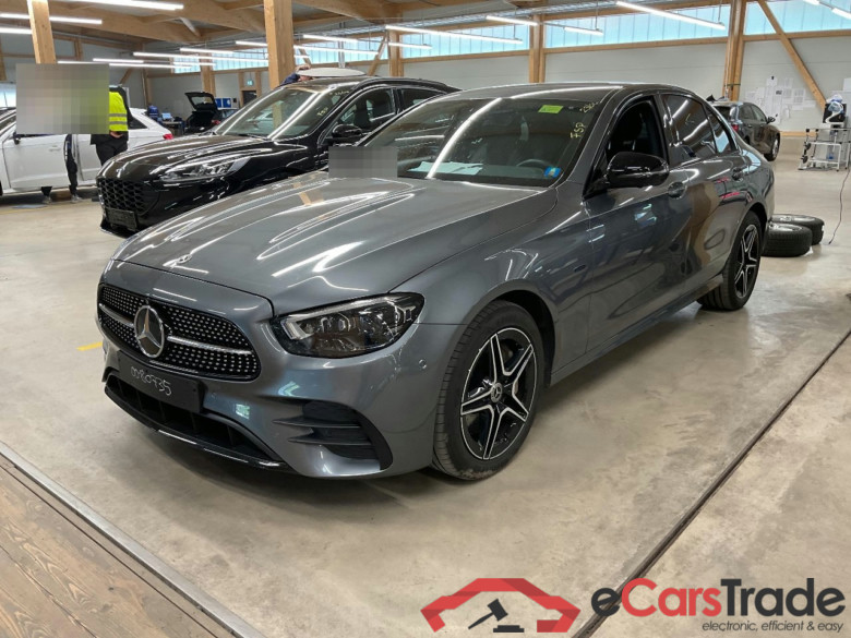 E -Klasse Lim. E 300 e (213.053)AMG 2.0 AMG Line 235KW AT9 E6d #1