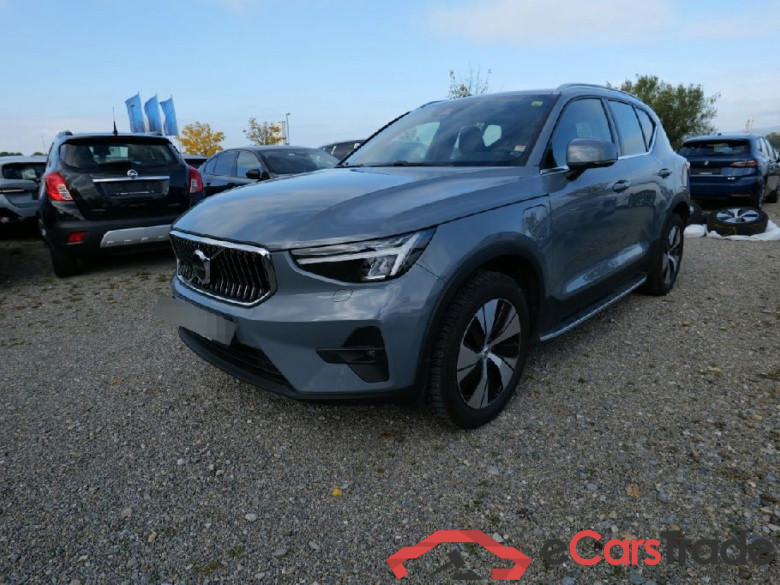 XC40 Core Recharge Plug-In Hybrid 2WD 1.5 T5 192KW AT7 E6d #1