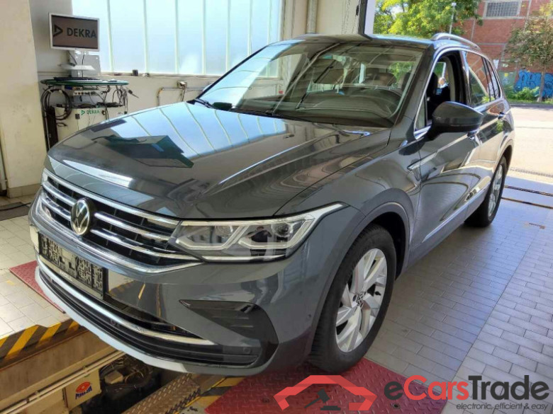 Volkswagen Tiguan (AX1)(07.2020->2024) DE - SUV5 1.5 TSI BMT/Start-Stopp EU6d, Elegance OPF, (Facelift) 2020 - 2023
