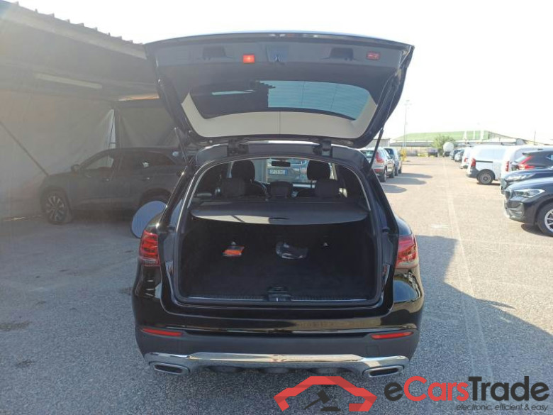 MERCEDES-BENZ GLC / 2019 / 5P / SUV 220 D 4MATIC SPORT AUT. #5