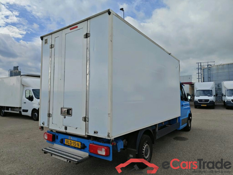 Volkswagen Crafter 35 2.0TDI 75kW L4 FWD Gesloten Laadbak #2