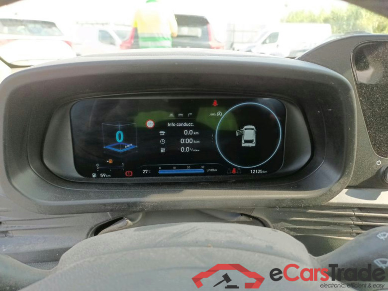 HYUNDAI i20 / 2023 / 5P / berlina con portón 1.0 TGDI Klass #4