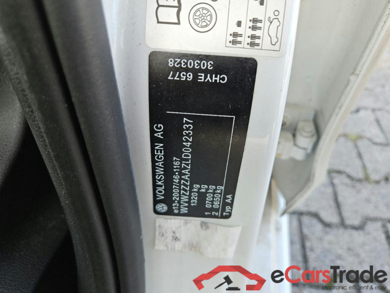 VOLKSWAGEN up! 44 kW #1