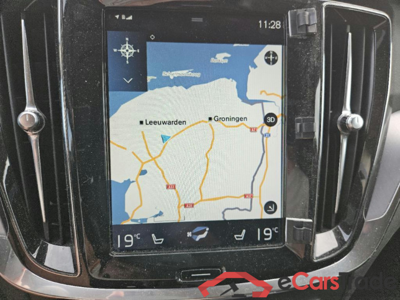 VOLVO V60 186 kW #2