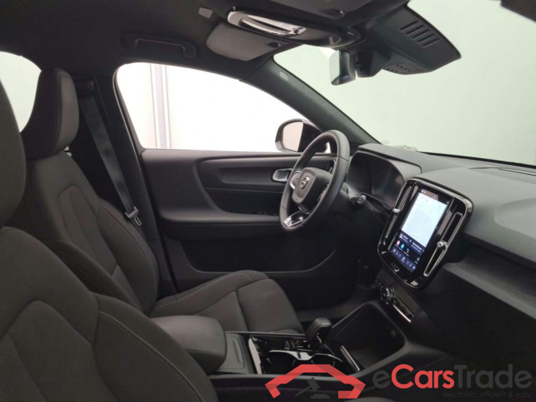 VOLVO XC40 RECHARGE CORE #3