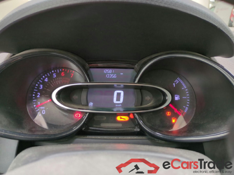 RENAULT Clio Société VU 5p Berline Générique TCe 75 - 18 #6