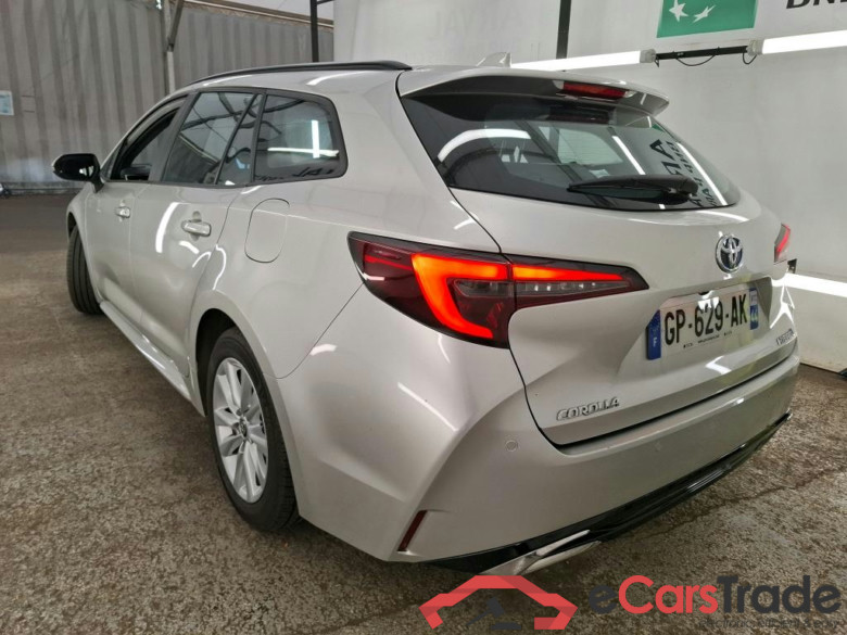 TOYOTA Corolla Touring Sports / 2022 / 5P / Break Hybride 140h Dynamic Business Beyond Zer #2