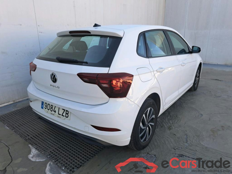 VOLKSWAGEN Polo / 2021 / 5P / berlina con portón Life 1.0 TSI 70kW (95CV) #2