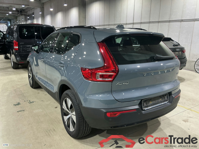 VOLVO XC40 2.0 B3 MHEV PLUS DARK DESIGN DCT #3