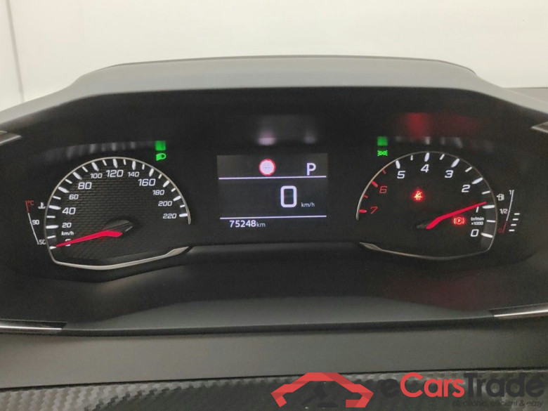 PEUGEOT 208 - 2019 1.2i PureTech Allure (EU6.4) 5d #6
