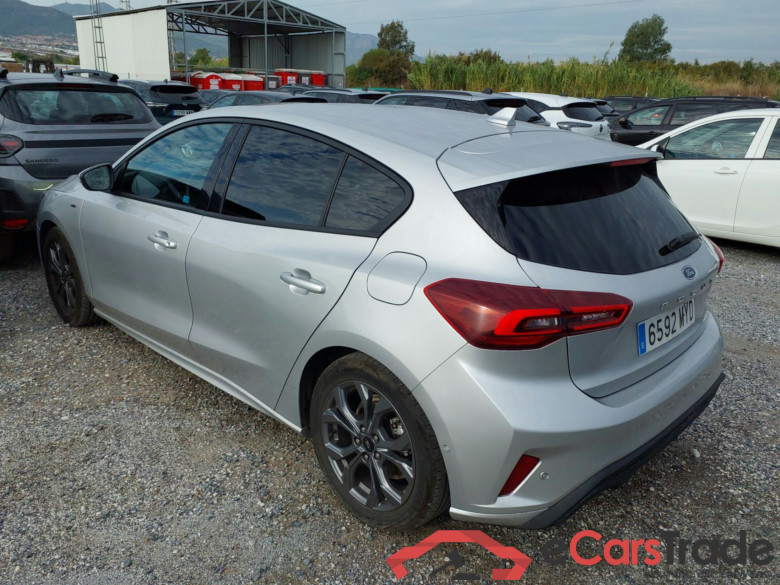 FORD Focus Berlina 1.0 Ecoboost 114KW 155CV S6.2 AutomÃ¡tico ST-LINE X(Winterpack) #2