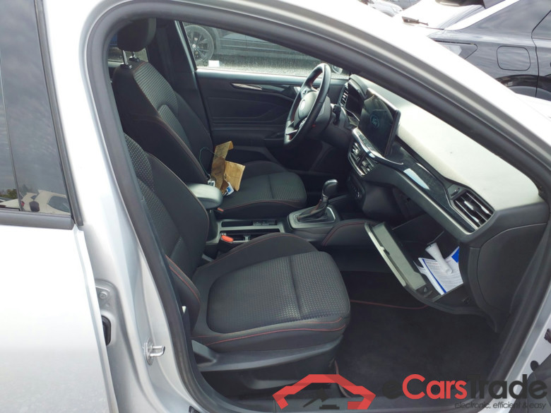FORD Focus Berlina 1.0 Ecoboost 114KW 155CV S6.2 AutomÃ¡tico ST-LINE X(Winterpack) #3