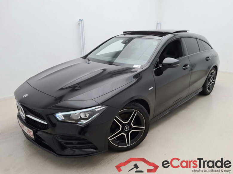 MERCEDES-BENZ CLA SHOOTING BRAKE 180 AMG LINE #1