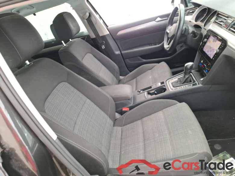 Passat Break Business 2.0 TDI 120CV BVA7 E6d #6
