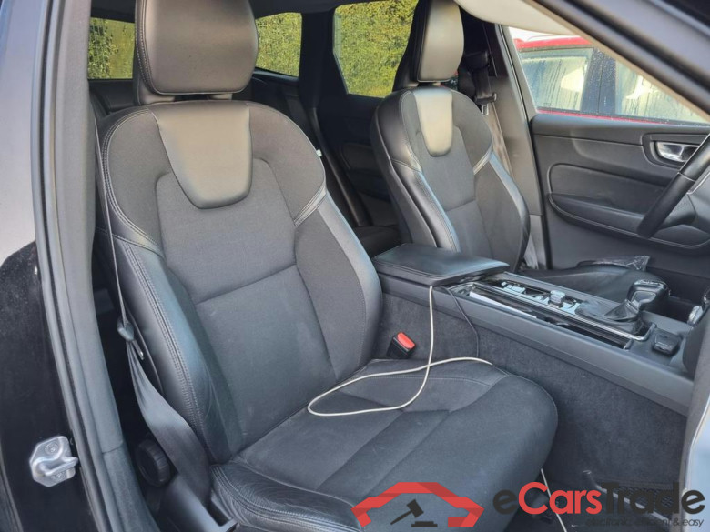 VOLVO XC60 Dsl 2.0 D4 Momentum Pro Geartronic AdBlue #5