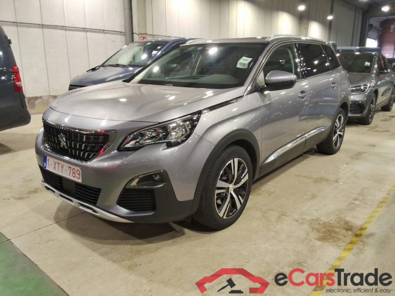 PEUGEOT 5008 DIESEL - 2017 1.5 BlueHDi Allure (EU6.2) STOCK #1