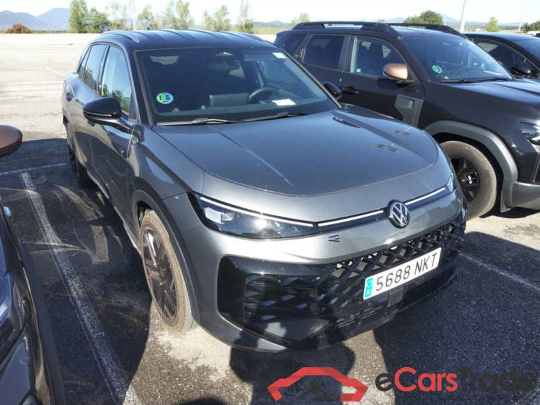 VOLKSWAGEN T-Roc 1.5 TSI 110 kW (150 CV) auto DSG 7 vel. R-Line(Winterpack) #1