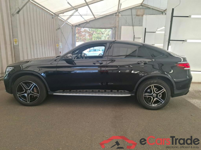 MERCEDES-BENZ GLC Coupe / 2019 / 5P / Coupé 2.0 GLC 300 E BUSINESS LINE 4MATIC #4
