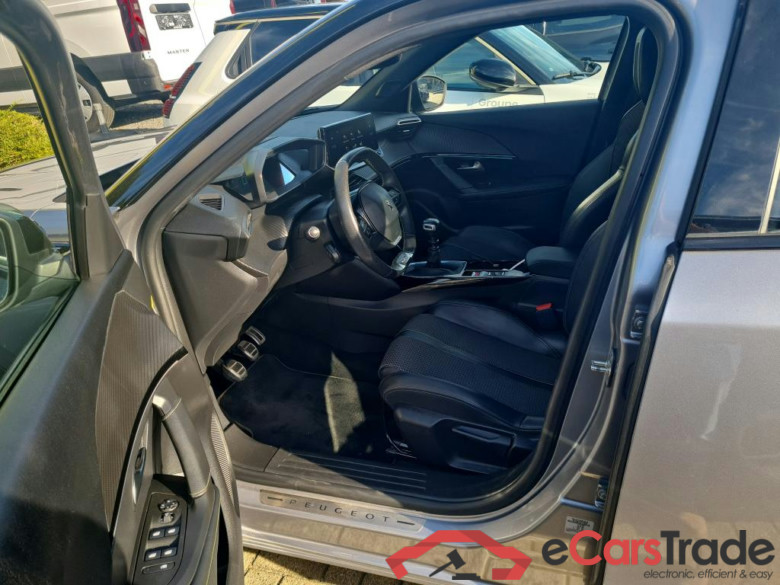 PEUGEOT 2008 1.2 PURETECH 96KW S-S GT #5