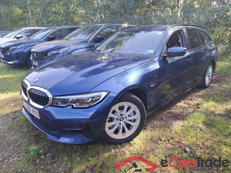 BMW 3 SERIES TOURING 2.0 330E (215KW) XDRIVE TOURING