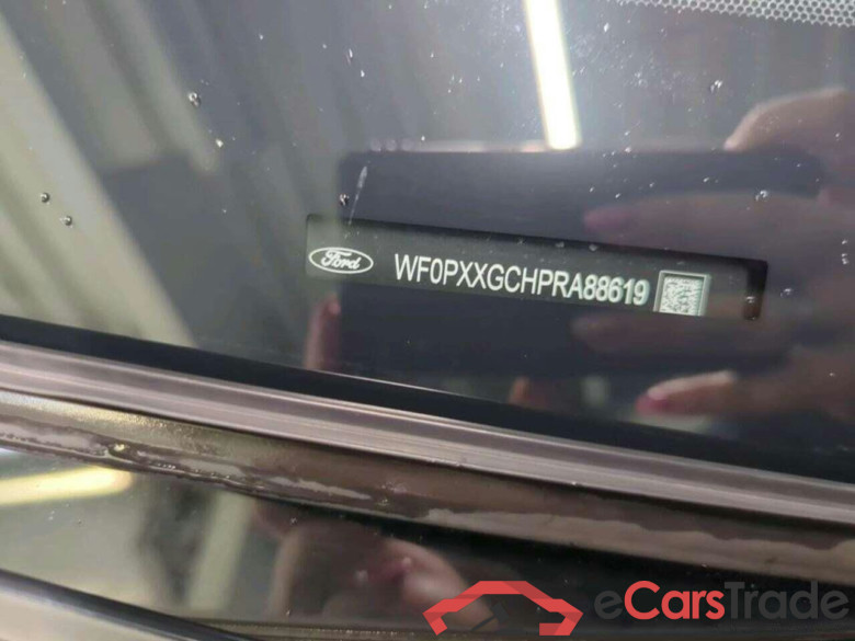 FORD Focus Wagon 1.0 EBH ST Line #6